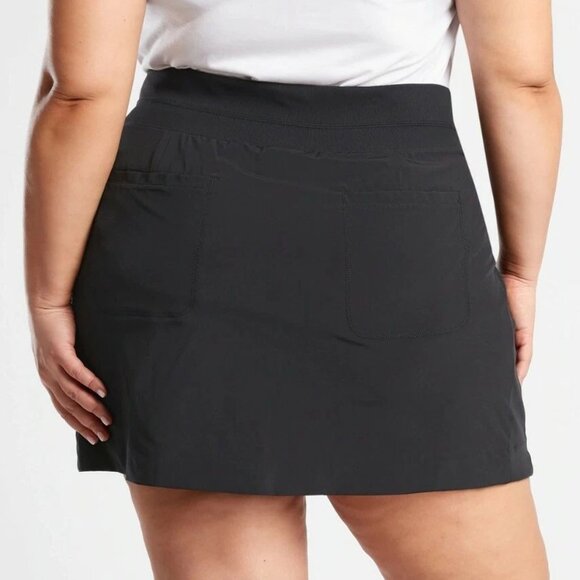 Athleta Women's Brooklyn Skort 16” in Black - Picture 2 of 9
